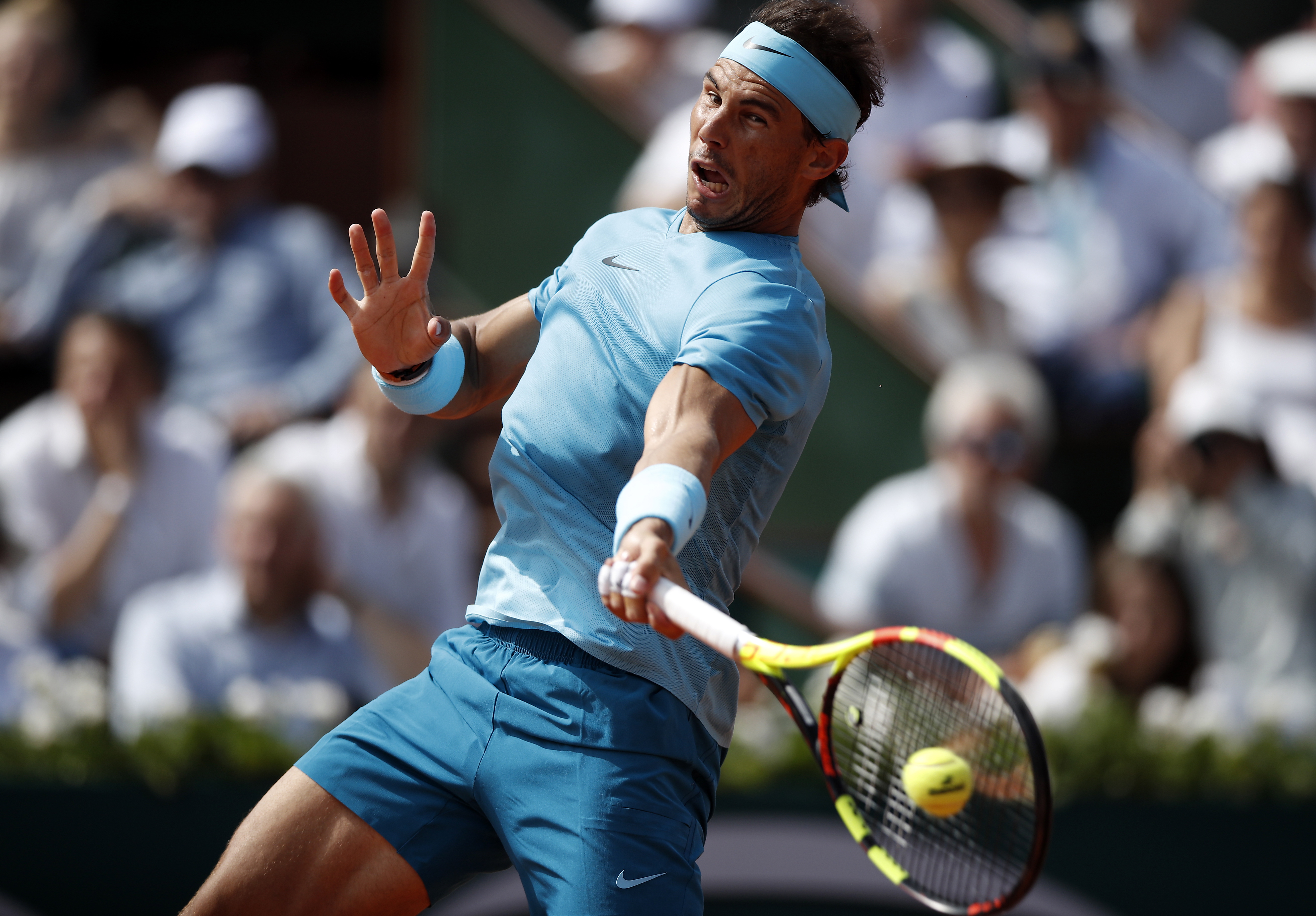 法网完胜年终总决赛,纳达尔状态火热 法网完胜年终总决赛,纳达尔状态火热