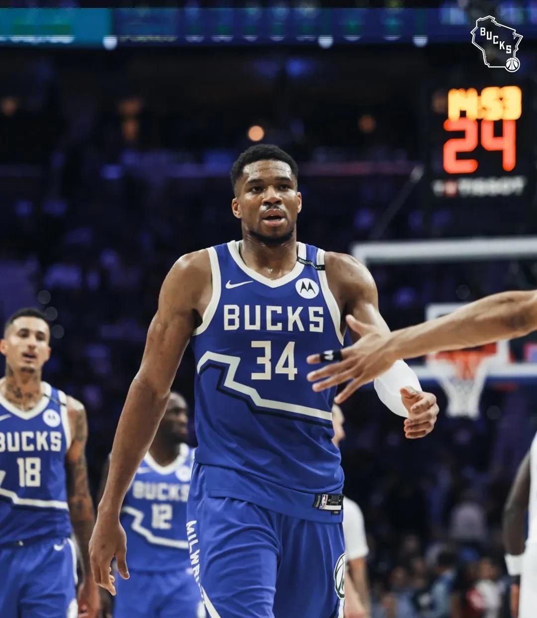 爵士逆转雄鹿，莫兰特点燃赛场