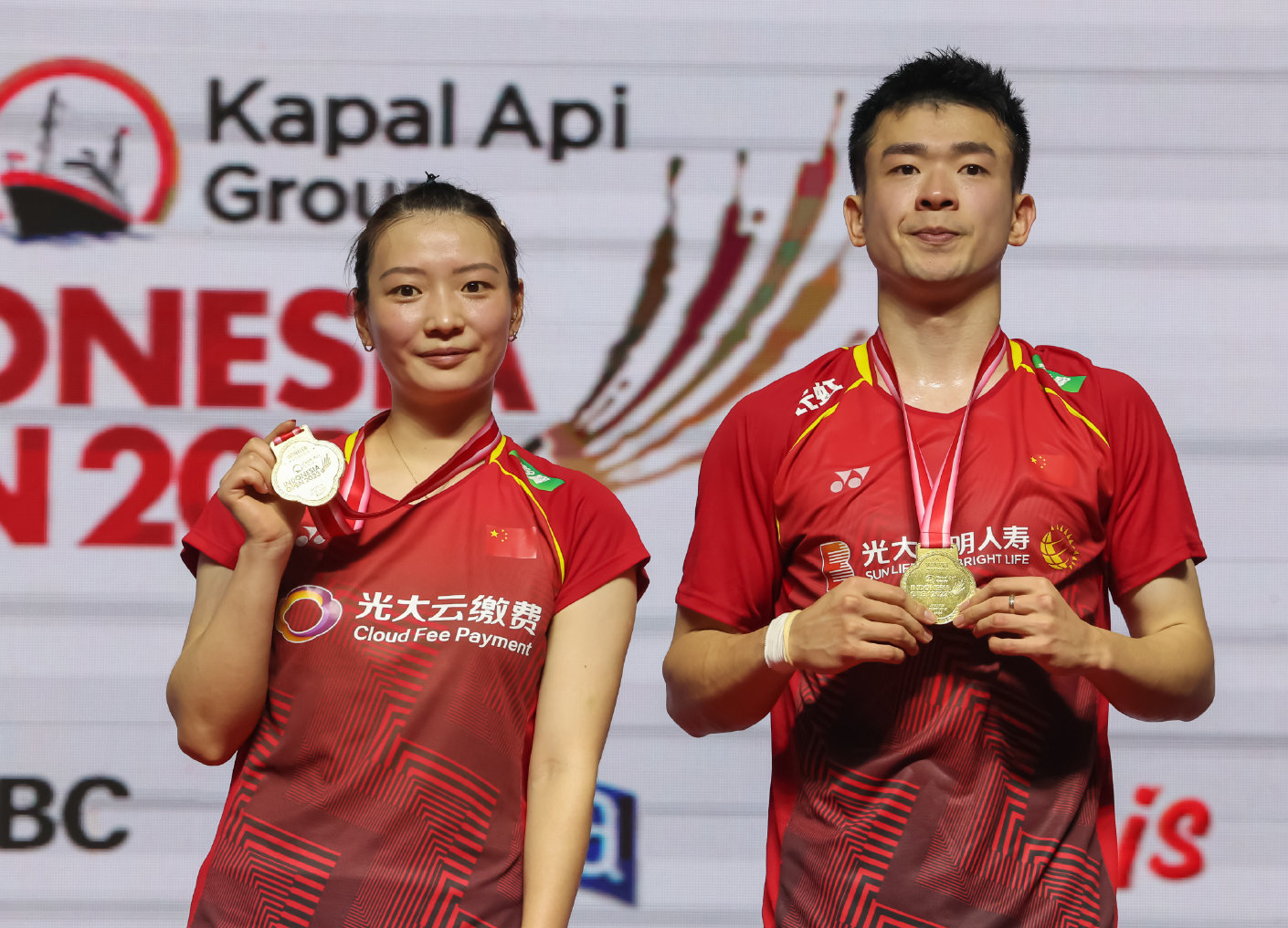 印尼队鏖战法国队，郑思维刷新纪录