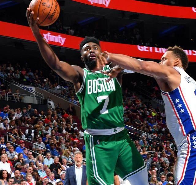 广东队力克76人，欧文刷新纪录