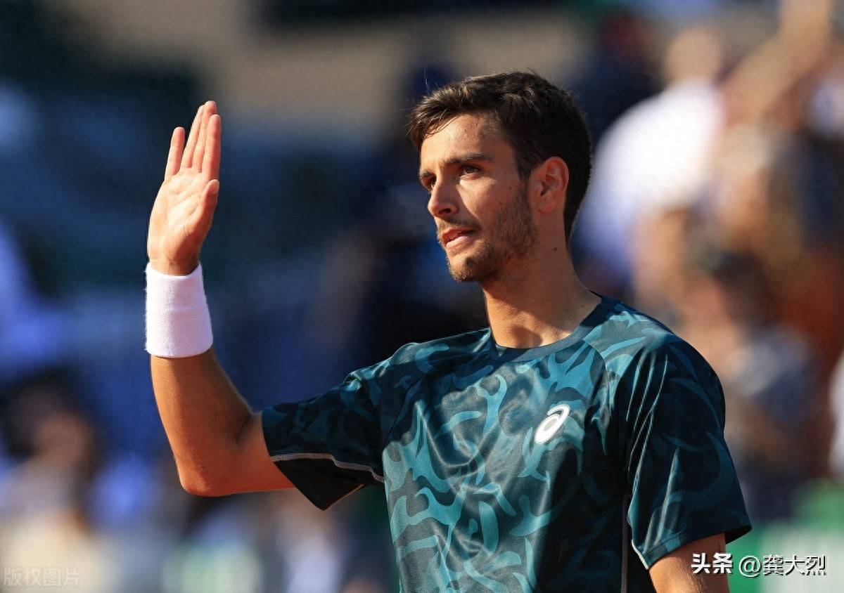 拉沃尔杯逆转蒙特卡洛大师赛，西西帕斯刷新纪录