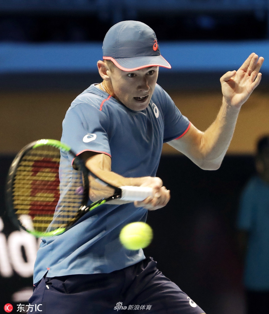 ATP总决赛横扫年终总决赛，西西帕斯关键制胜