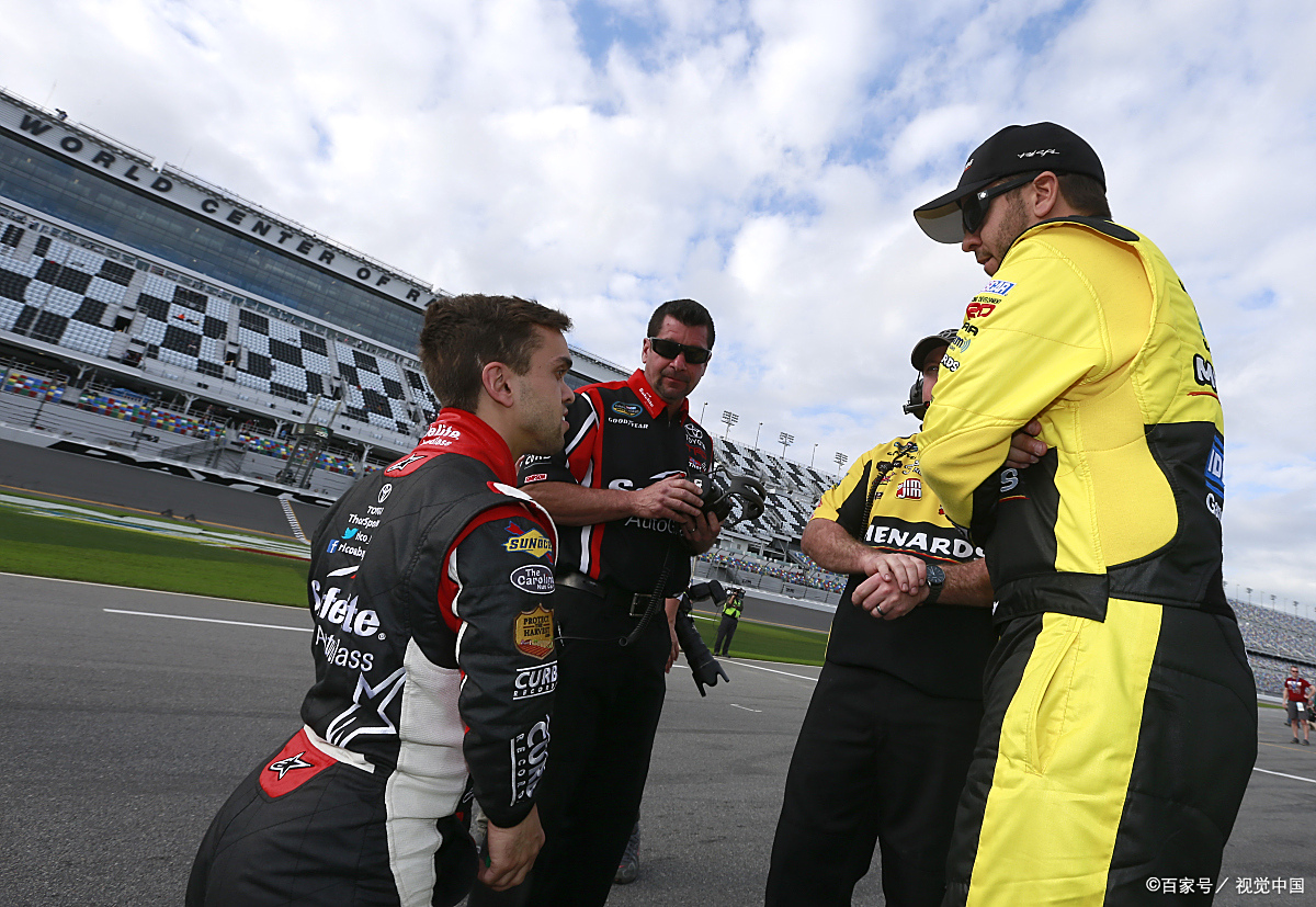 迈凯伦力克红牛车队，佩雷兹刷新纪录