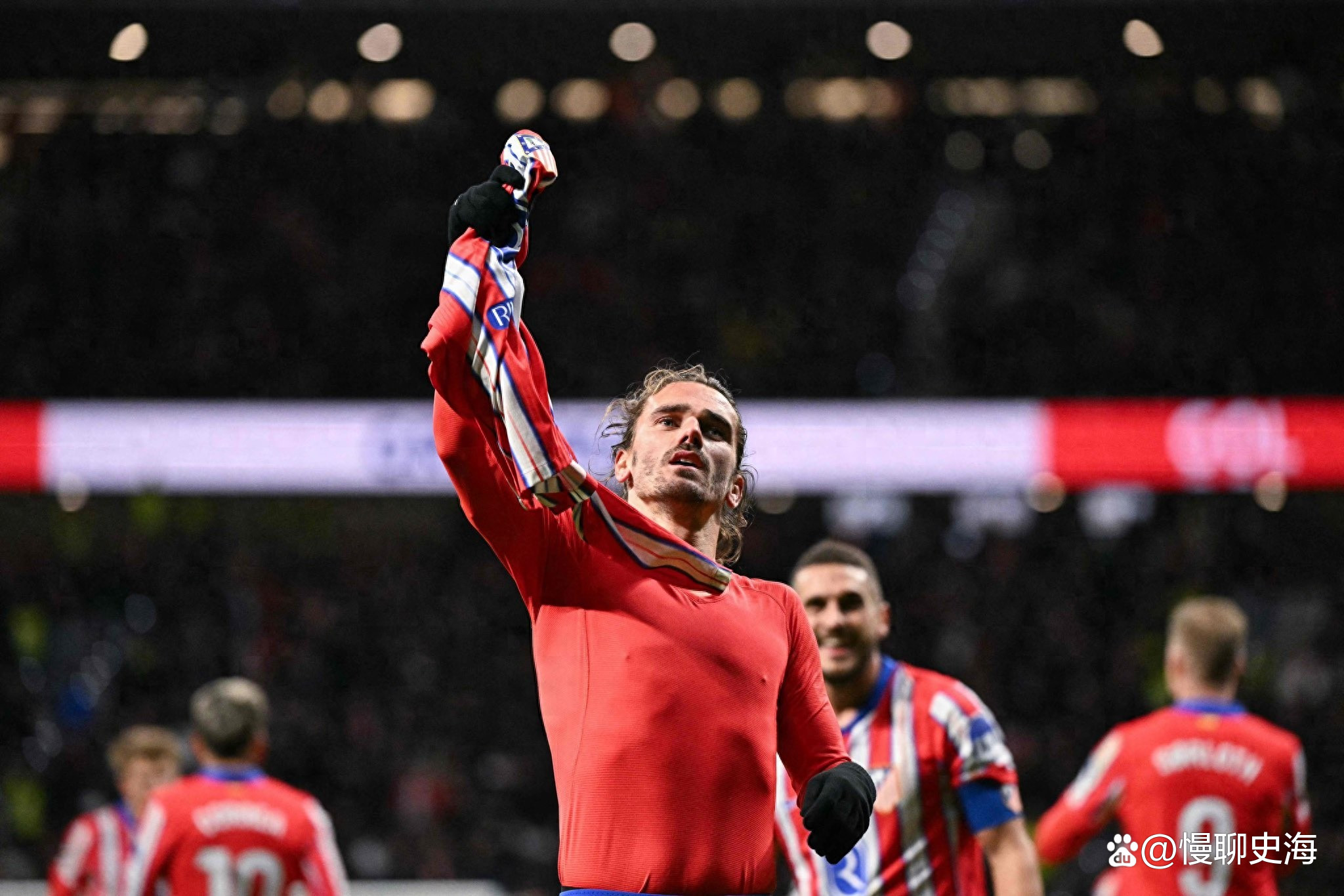 西班牙完胜乌拉圭，格列兹曼高光表现