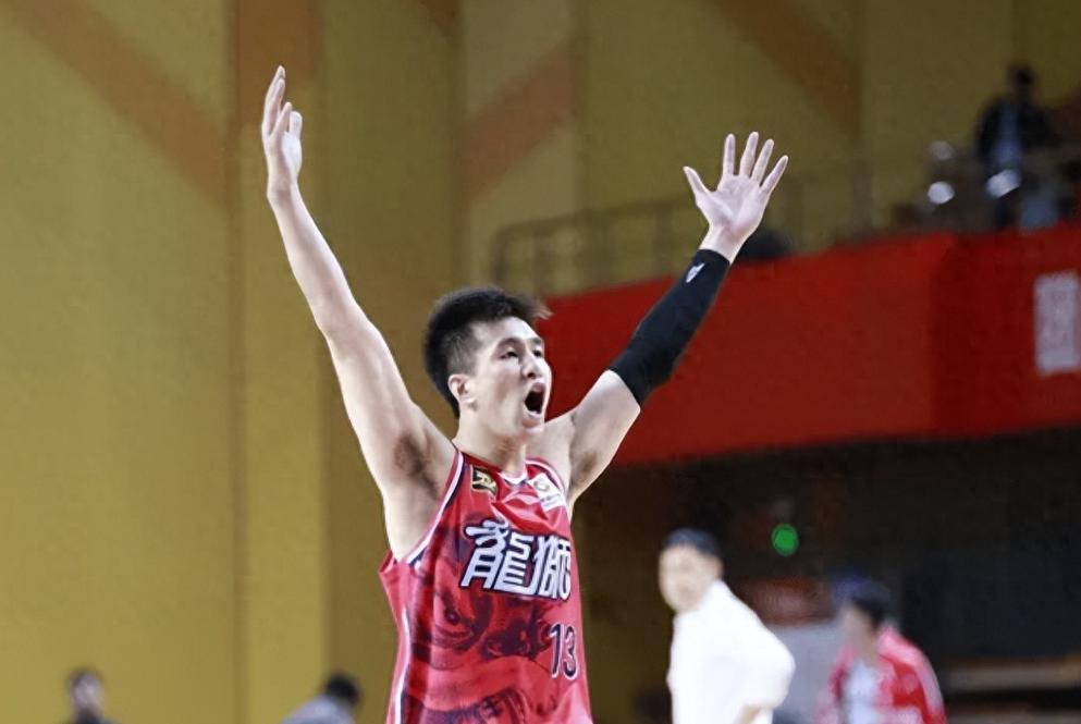 山西队逆转青岛队,郭艾伦状态火热 山西队逆转青岛队,郭艾伦状态火热