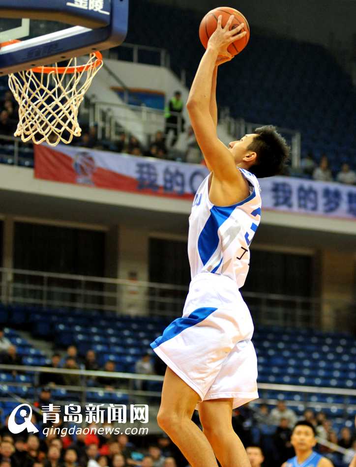 秘鲁逆转波兰，莫德里奇三分雨点燃全场