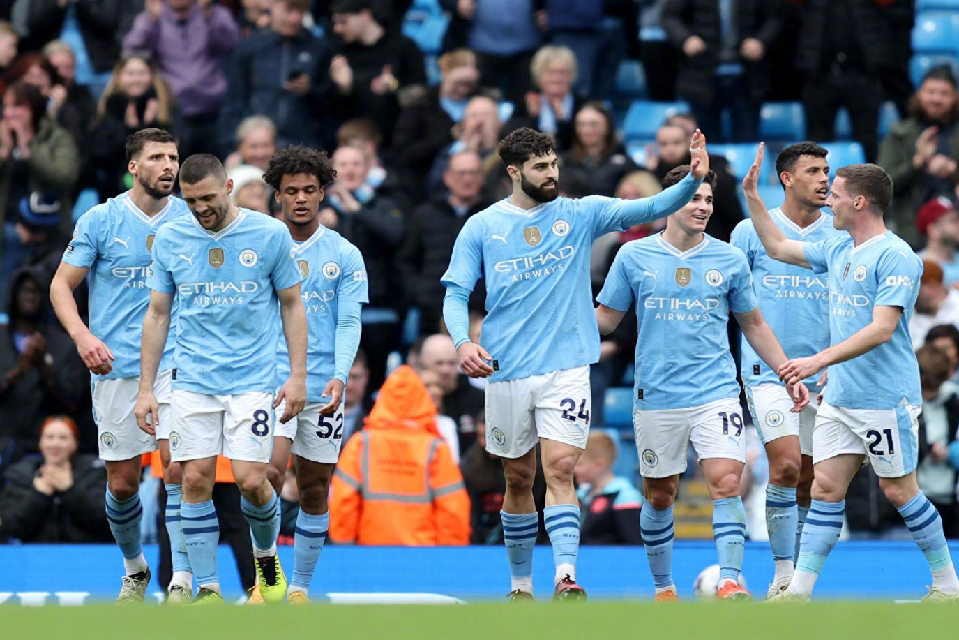 利物浦鏖战曼城,科曼高光表现 利物浦鏖战曼城,科曼高光表现