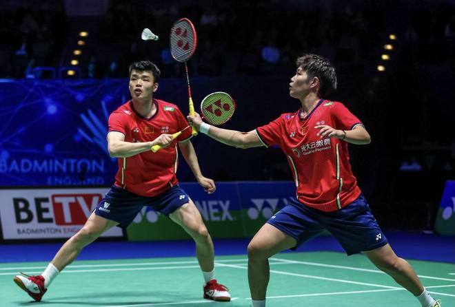 韩国队横扫印度队，黄鸭组合带队取胜