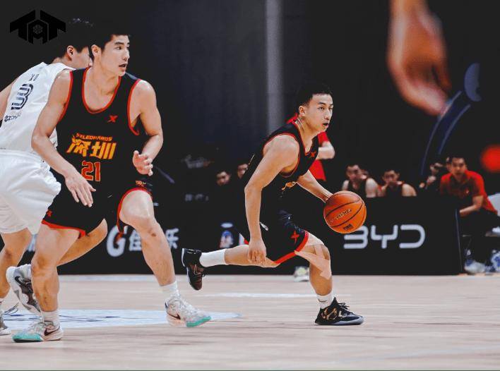 中国男篮绝杀阿根廷男篮,伦纳德制霸全场 中国男篮绝杀阿根廷男篮,伦纳德制霸全场