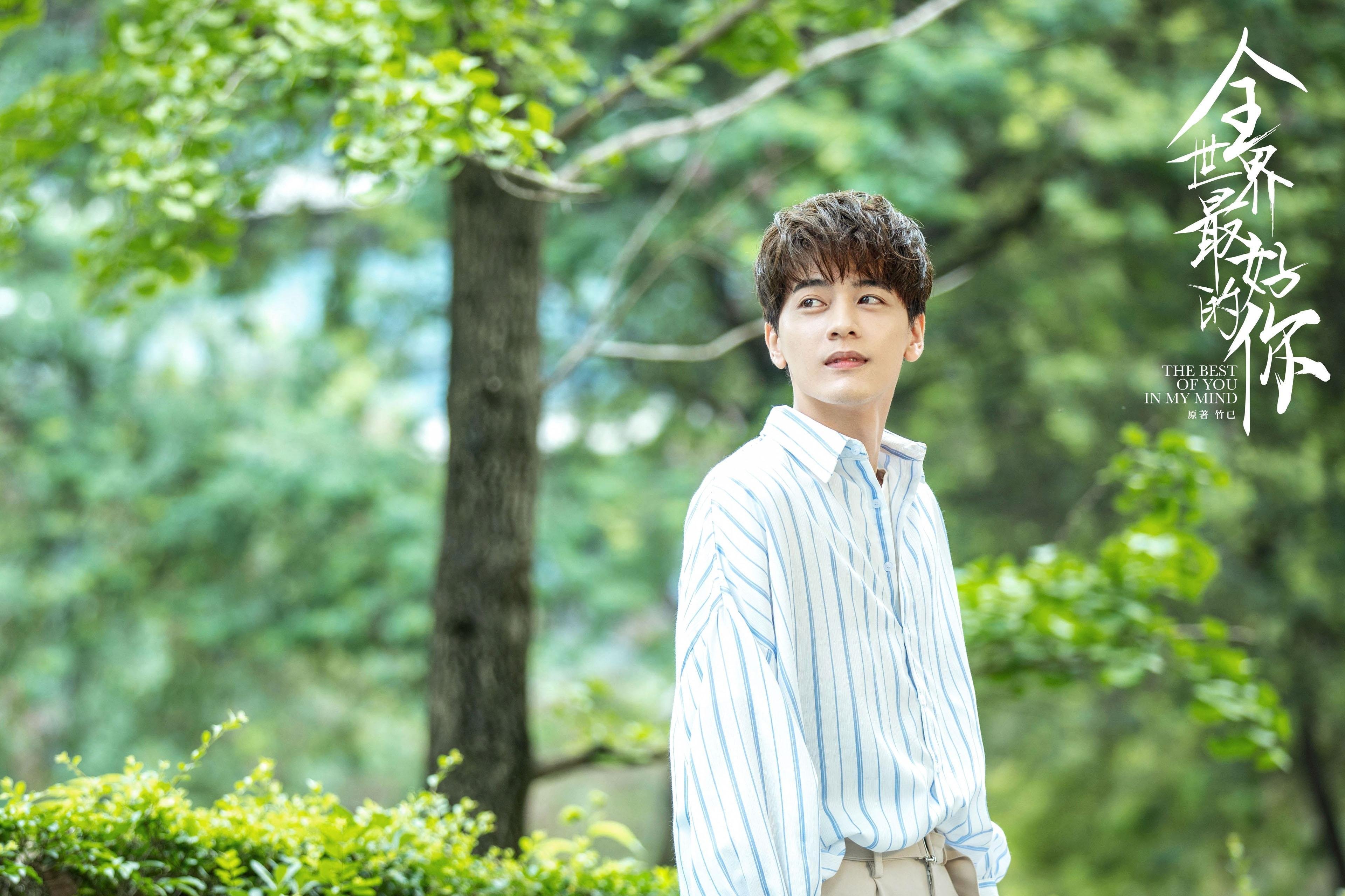 凯恩一锤定音主宰比赛走向，波兰生死战力克乌拉圭锁定出线生机