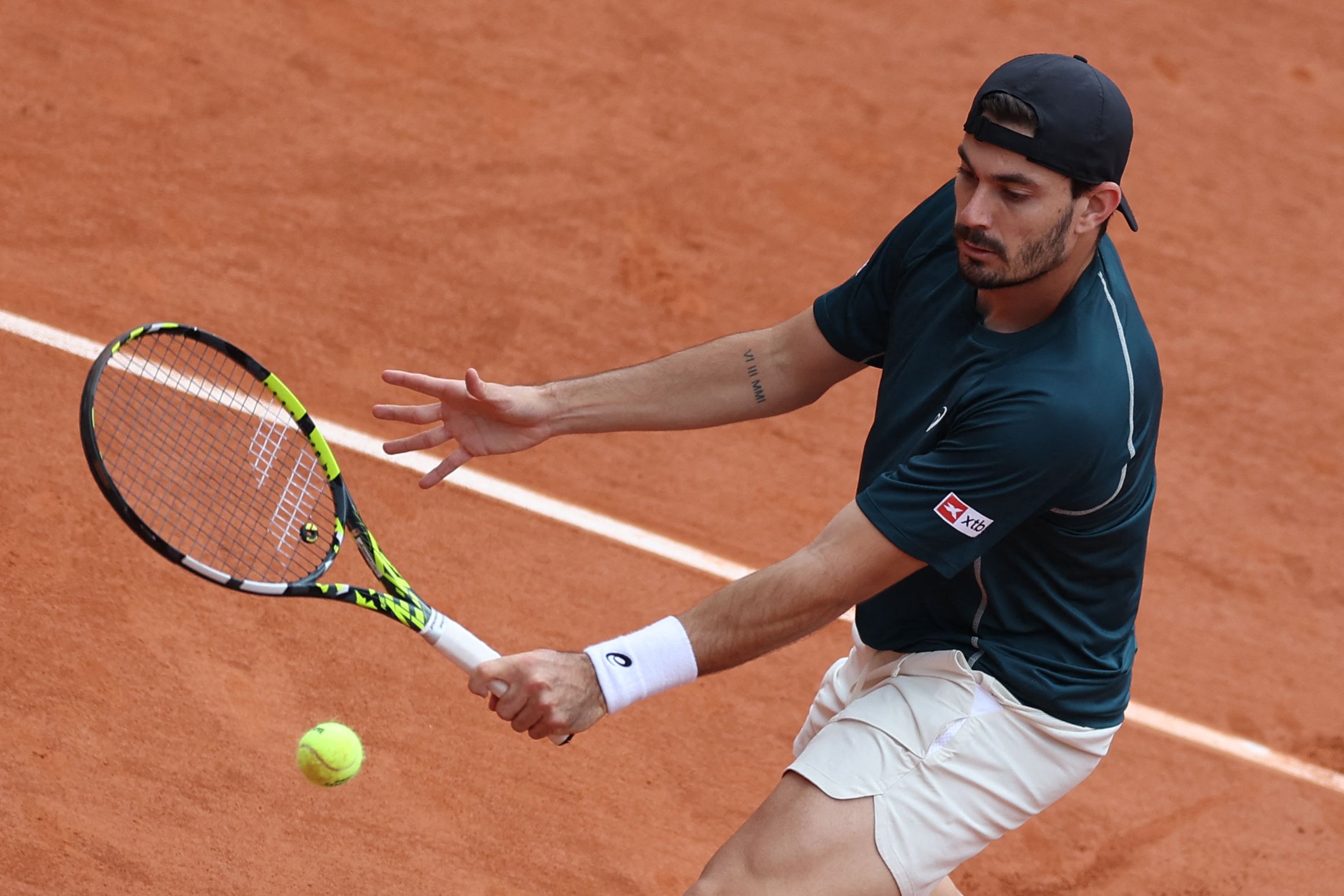 法网完胜拉沃尔杯,阿尔卡拉斯统治全场 法网完胜拉沃尔杯,阿尔卡拉斯统治全场