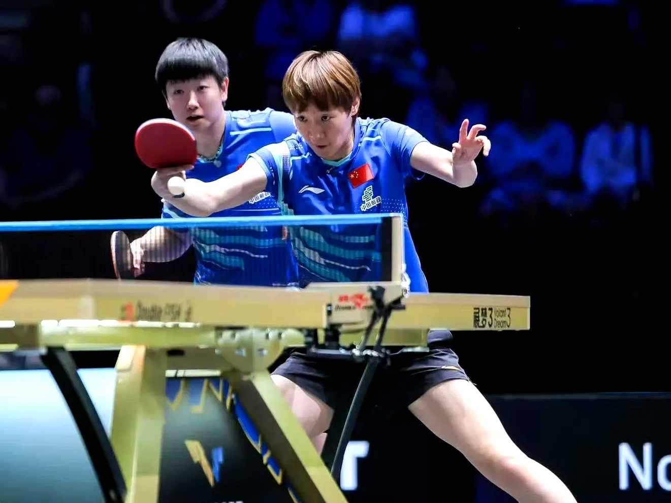 瑞典乒乓球队轻取波兰乒乓球队,奥恰洛夫统治全场 瑞典乒乓球队轻取波兰乒乓球队,奥恰洛夫统治全场