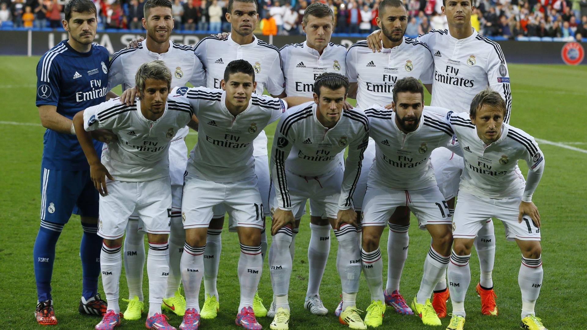 F1新赛季揭幕战之夜,姆巴佩跨界驾驶,绿茵场外的完美发挥