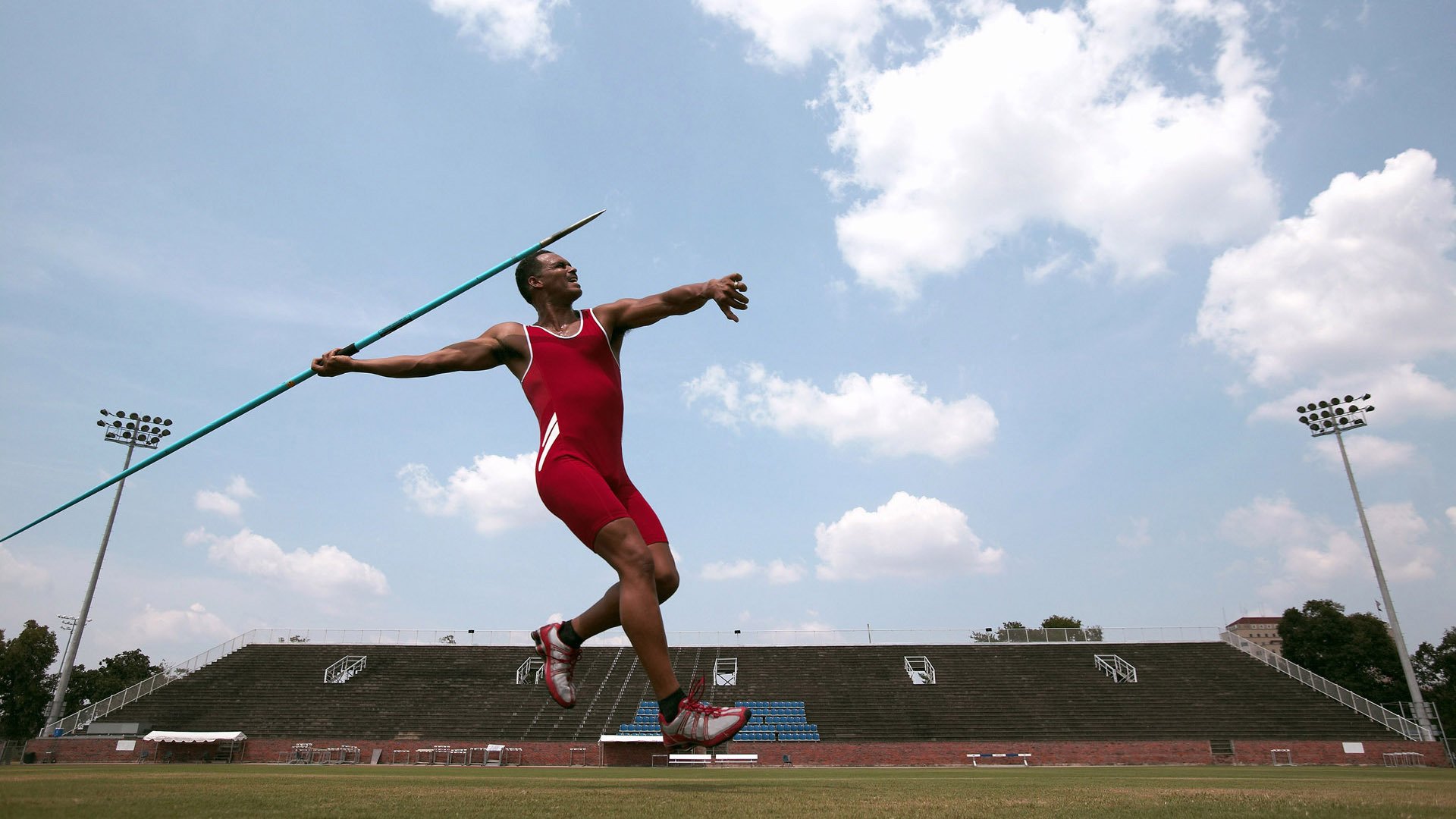 绝杀时刻，保罗的冷静与活塞的逆袭